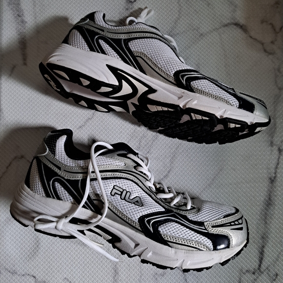 Fila white navy sneakers - Picture 2 of 4